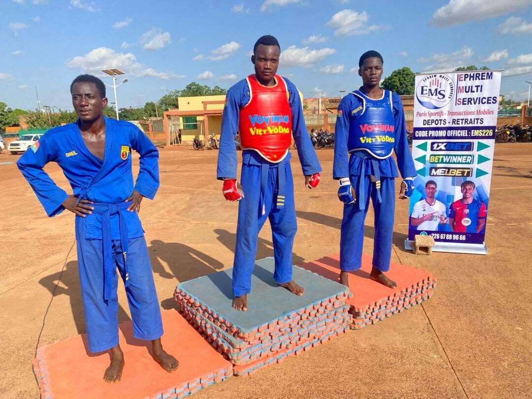 EMS, sponsor officiel d'une compétition de karaté à Ouagadougou